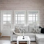 Willa - High Quality For Up To 20 Guests