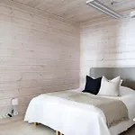 - High Quality For Up To 20 Guests Tahkovuori