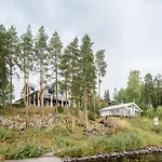 - High Quality For Up To 20 Guests Willa Tahkovuori
