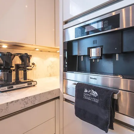 - High Quality For Up To 20 Guests Villa *
