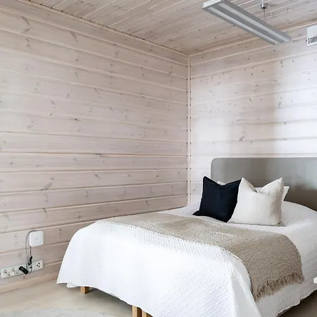 - High Quality For Up To 20 Guests Tahkovuori