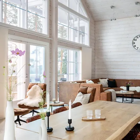 - High Quality For Up To 20 Guests Villa Tahkovuori