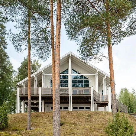 Villa Lago, *