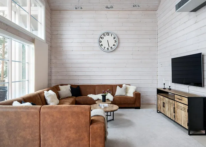 Βίλα Villa Lago - High Quality Villa For Up To 20 Guests